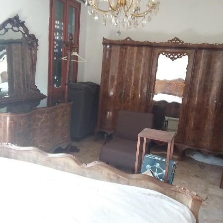 מרגרה Spacious Room מראה חיצוני תמונה